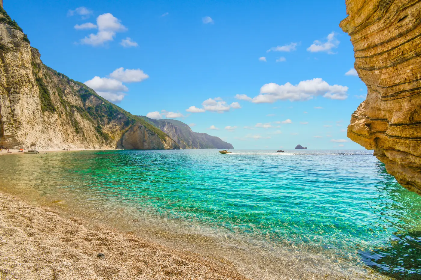 Chomi Beach